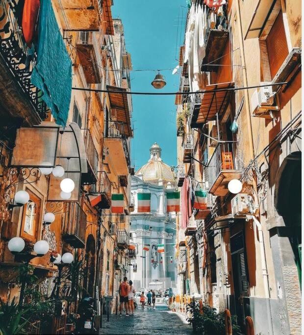 Апартаменти Casa Bella Napoli Sanita Екстер'єр фото